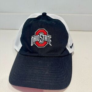 Black Nike DriFit Ohio State red white legacy logo Buckeyes NCAA baseball cap